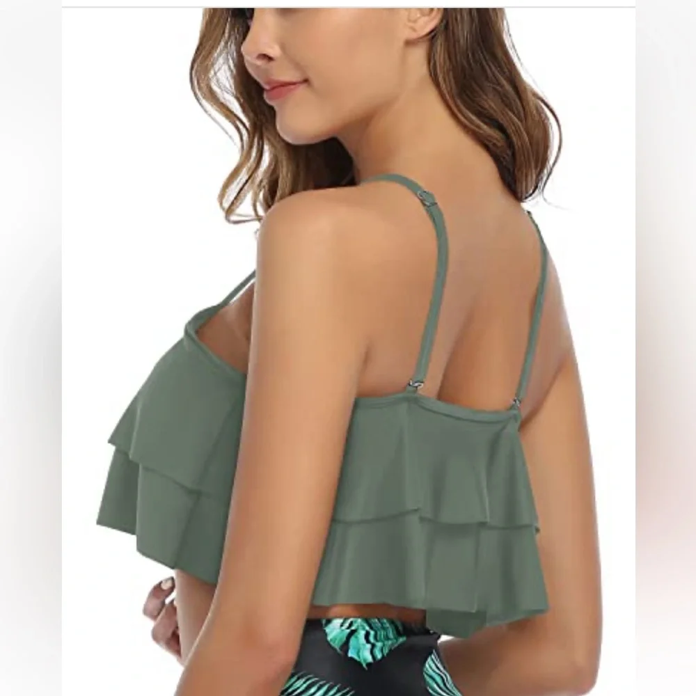 ruffle feminine khaki green swim bra size Large new